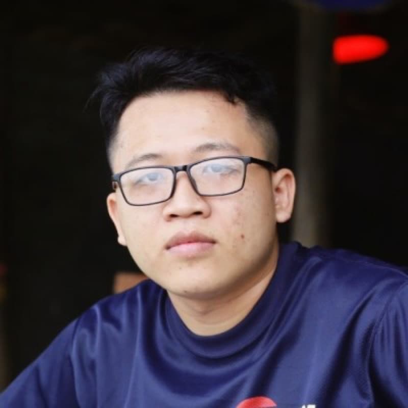 Portrait of Thinh Tran